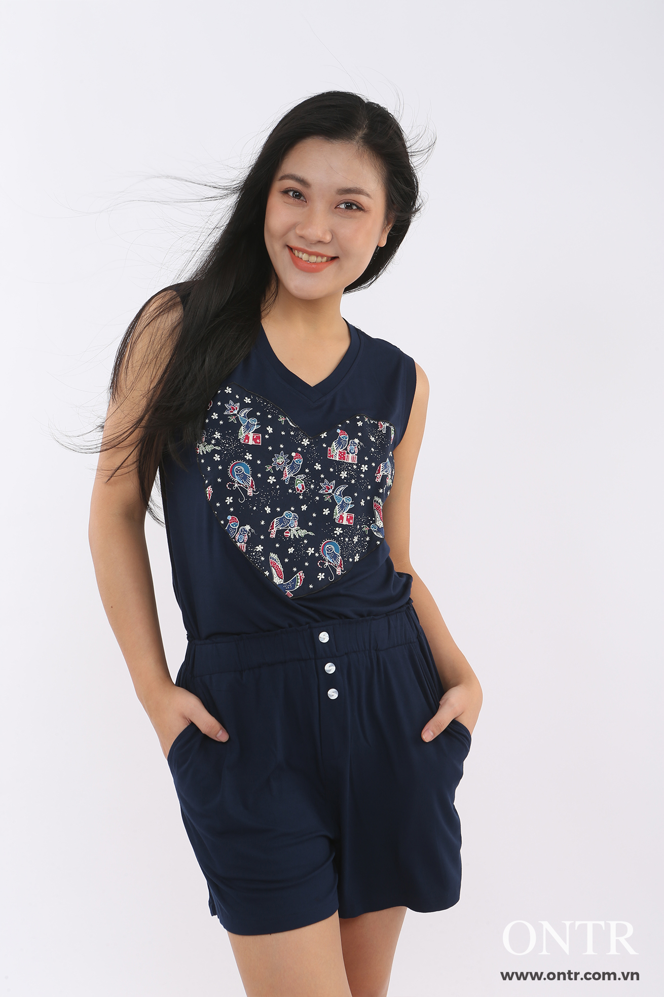 Bộ ba lỗ trái tim họa tiết cú