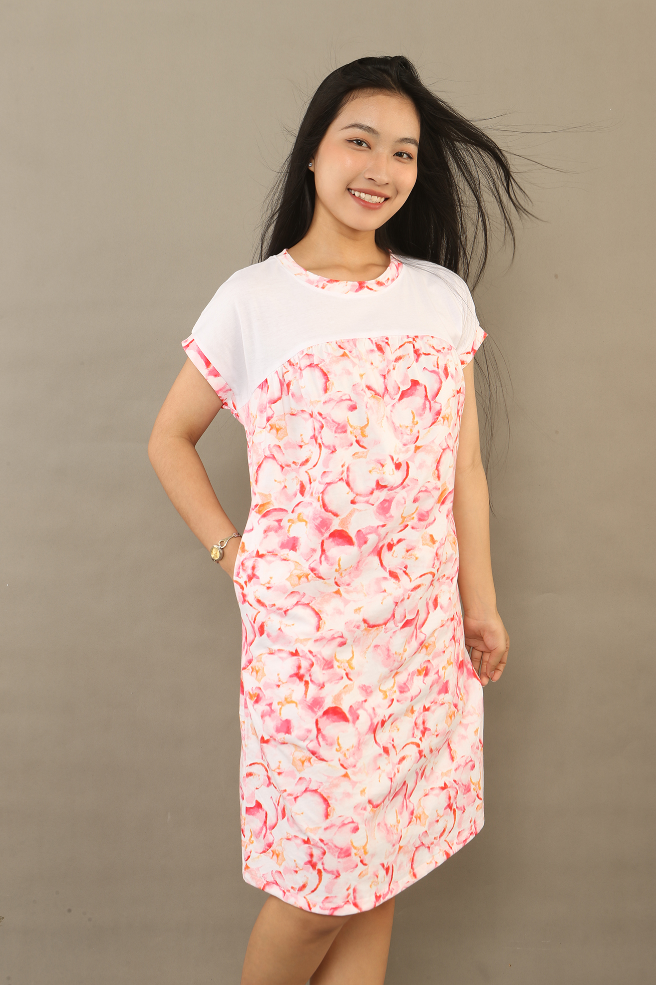 Dam tay lien hong loang 11