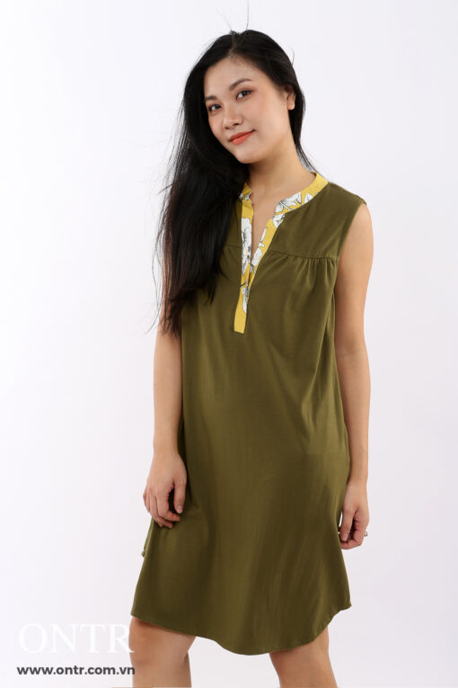 Đầm cổ trụ rêu